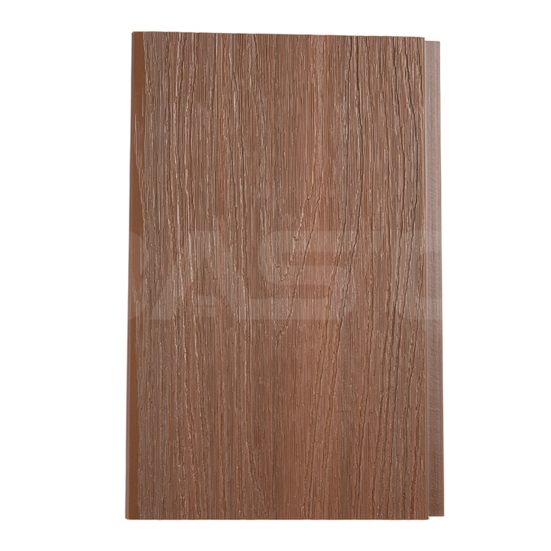 ホテルやリゾートが複合デッキを使用してメンテナンスコストを削減する方法